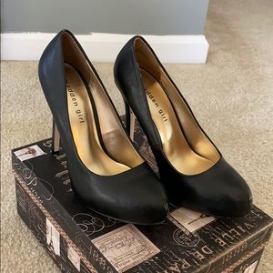 Madden Girl heels size 7.5